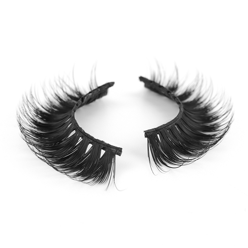Classic D Curl Silk Lashes Cutie de ambalare individuală
